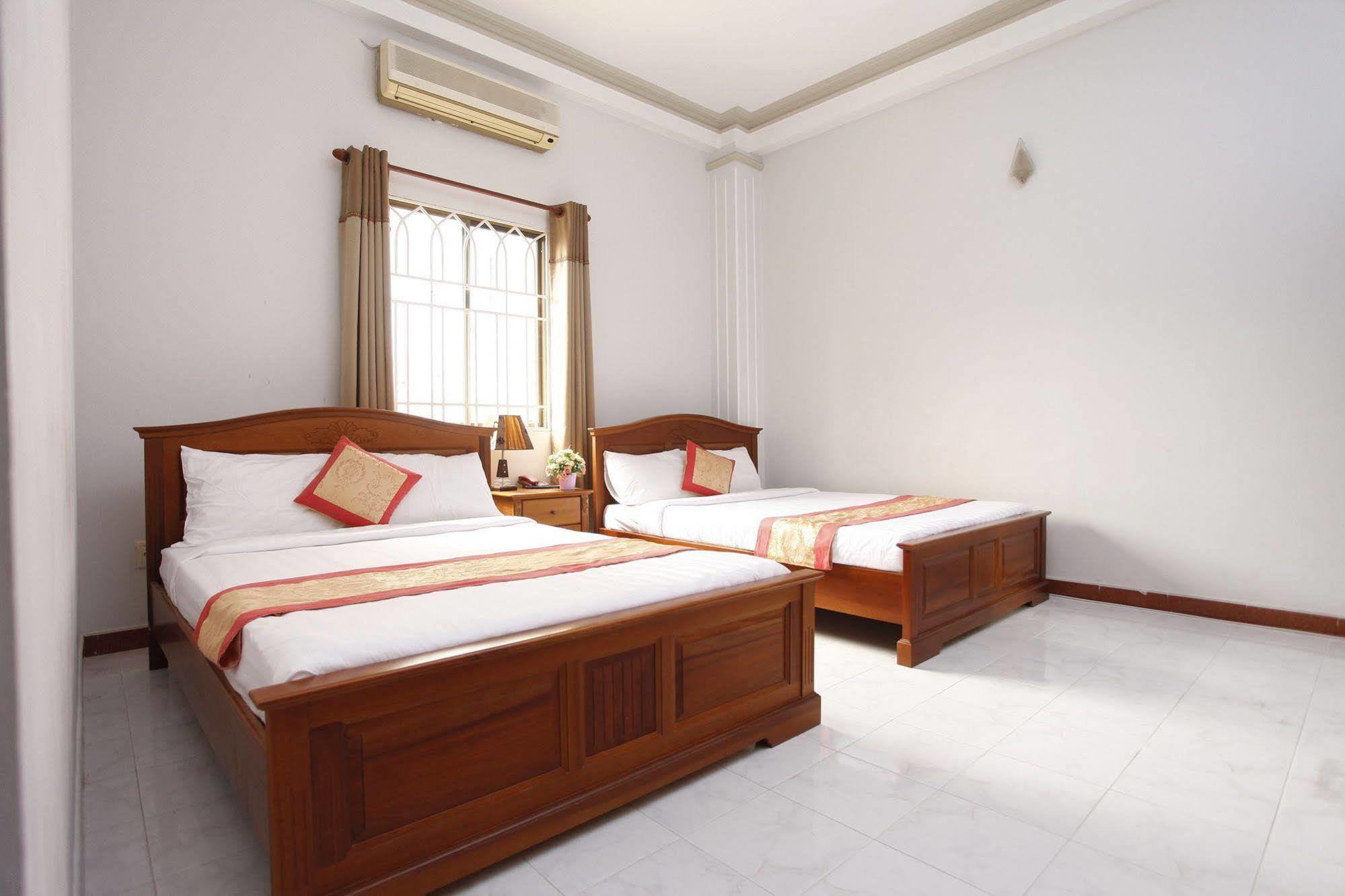 Madam Cuc Khách sạn TP. Hồ Chí Minh