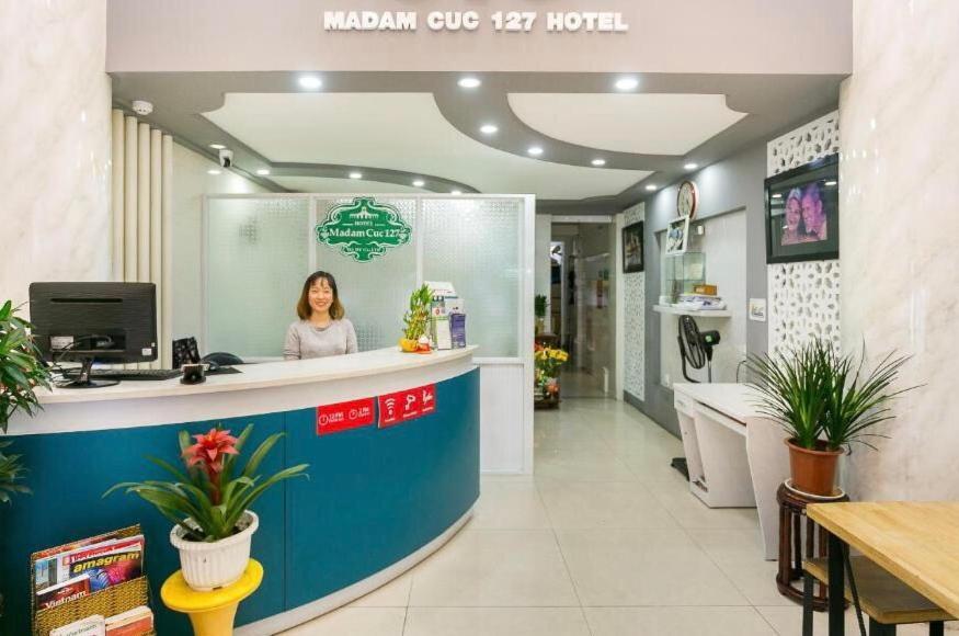 Madam Cuc Khách sạn 3*